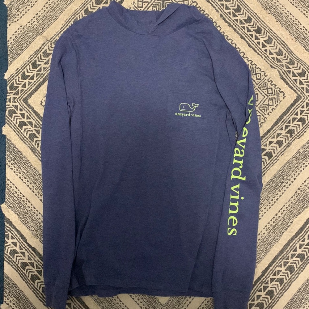 Vineyard vines long sleeve hooded top